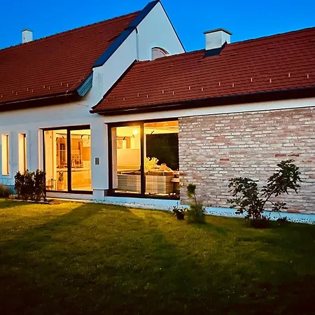 Villa Pannon Grace Balaton Dorgicse